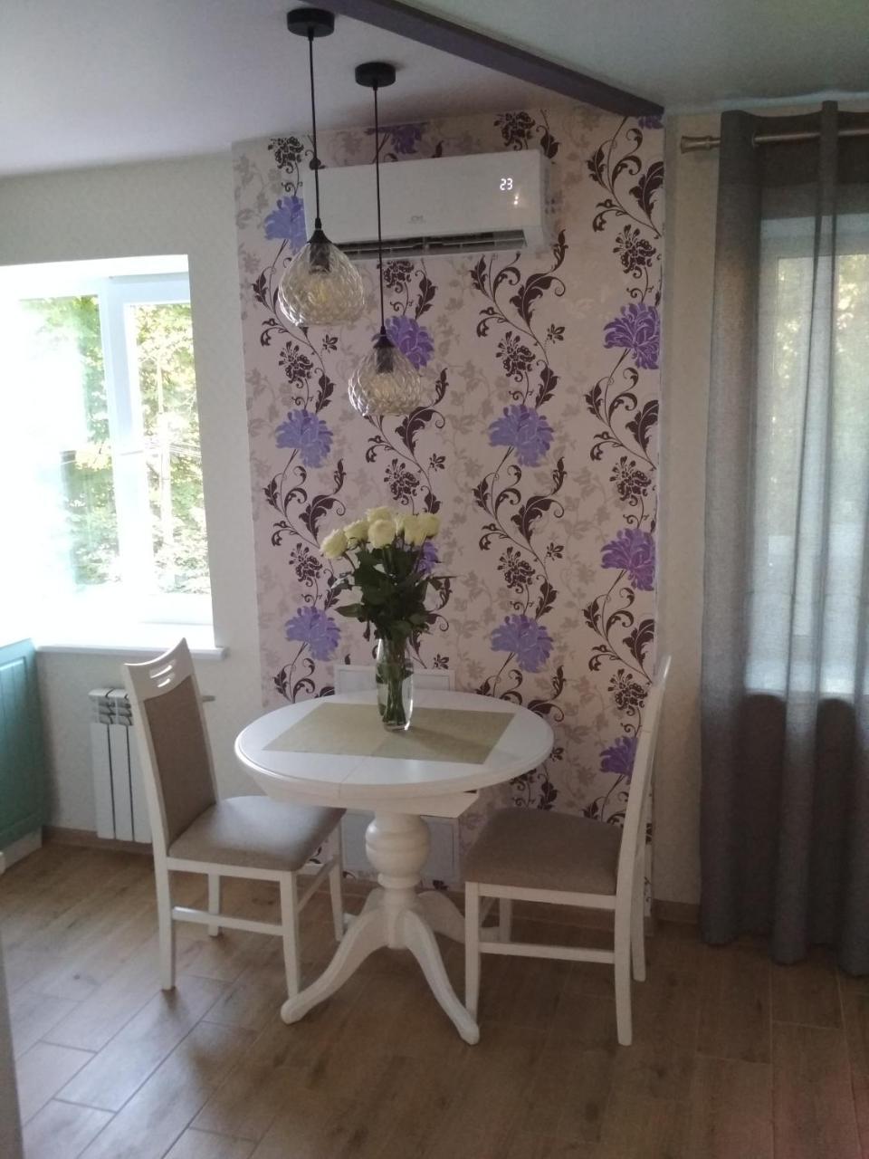 Apartment "Provence" تشيرنيهيفسكا المظهر الخارجي الصورة